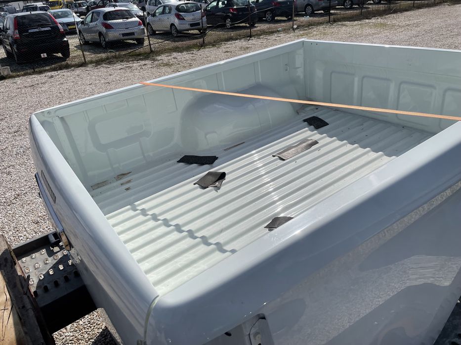 Кош за mitsubishi L200