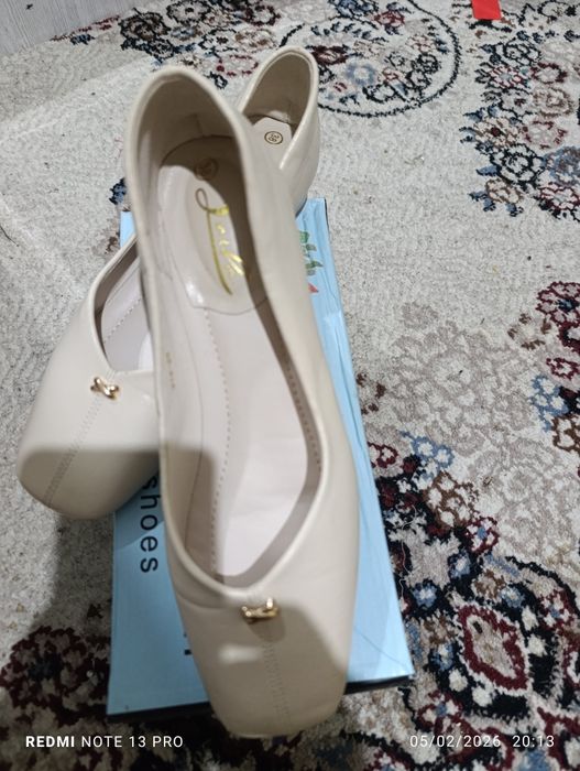 Ayollar oyoq kiyimi basanijka krasovka tufli etik