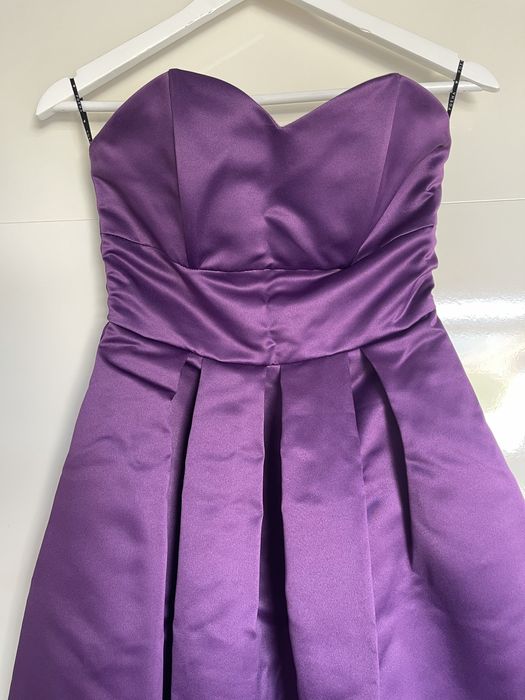 Rochie superbă lungă de bal, Poema
