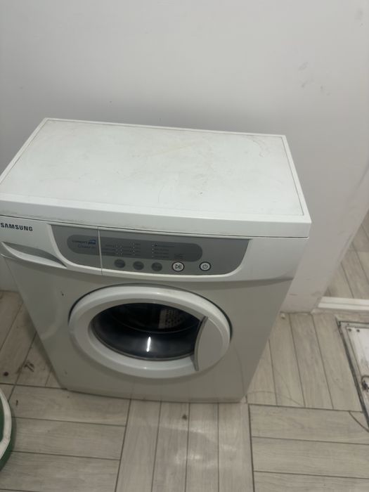 Екеуі біргее стиральная машина