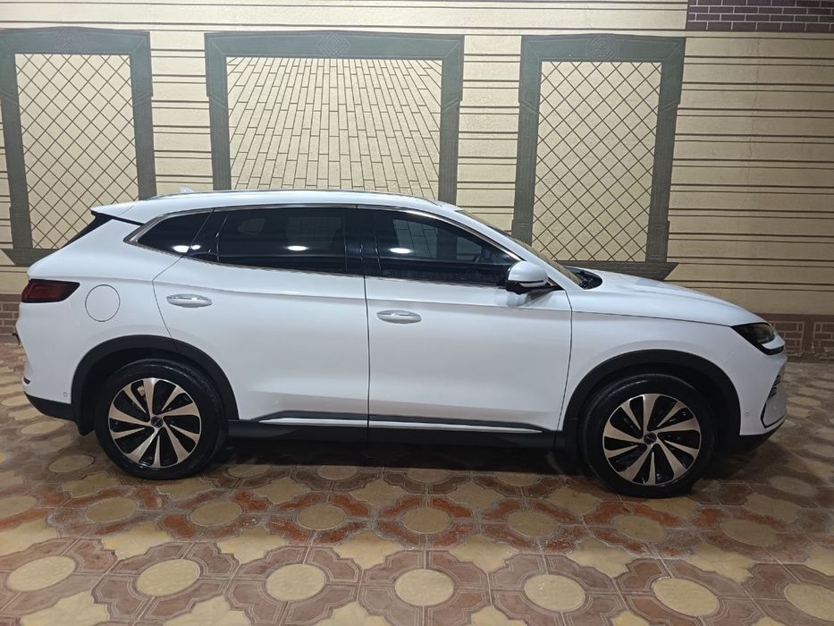 BYD Song Plus EV 605km