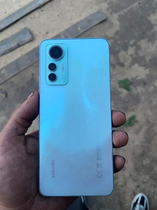 Продам или обменяю Xiaomi 12 late