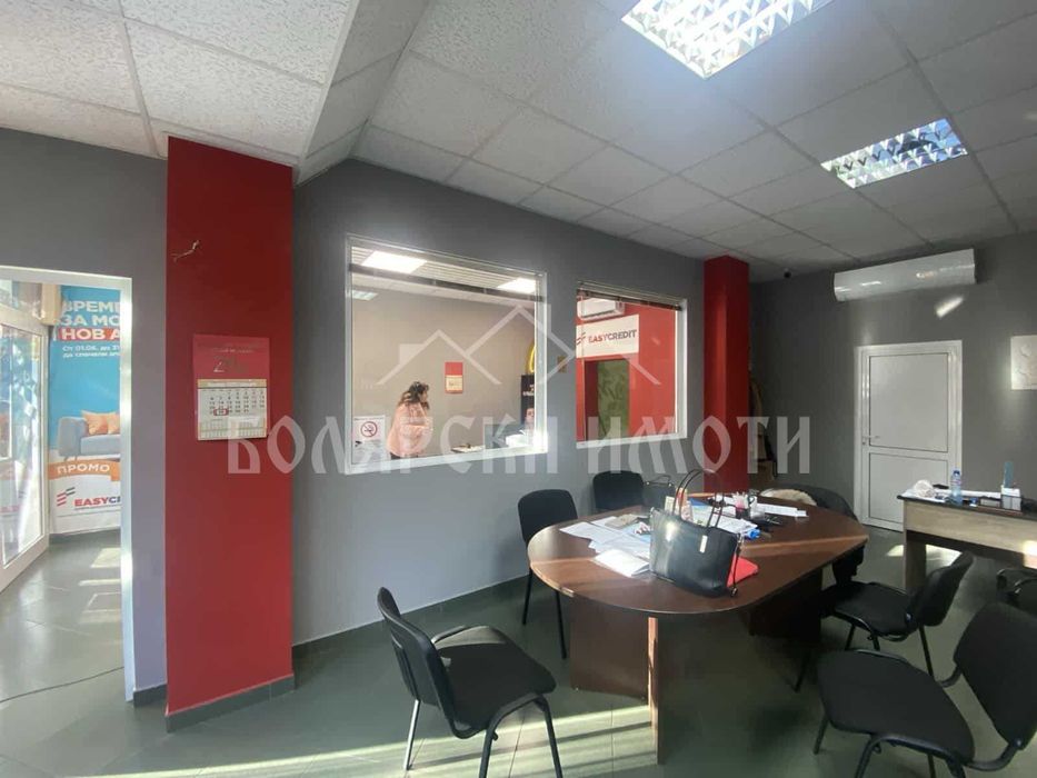 Дава се под наем Офис в Велико Търново, Център - 120 кв.м за 1355 € - Снимка #2