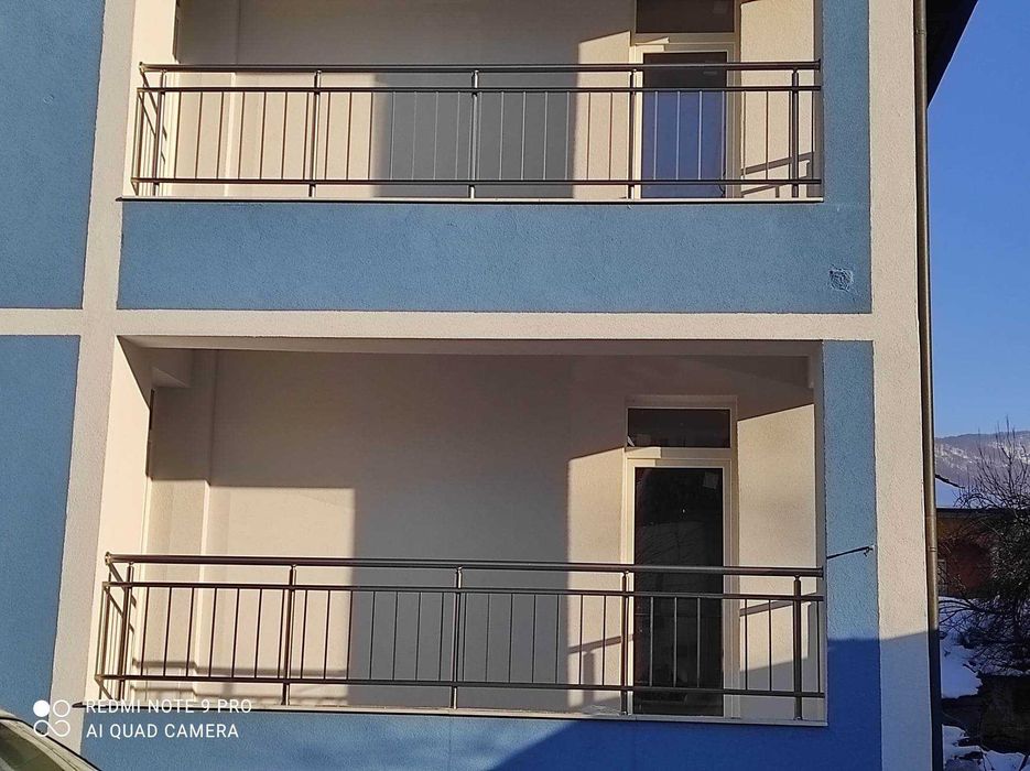 Доставка и монтаж на алуминиеви парапети!