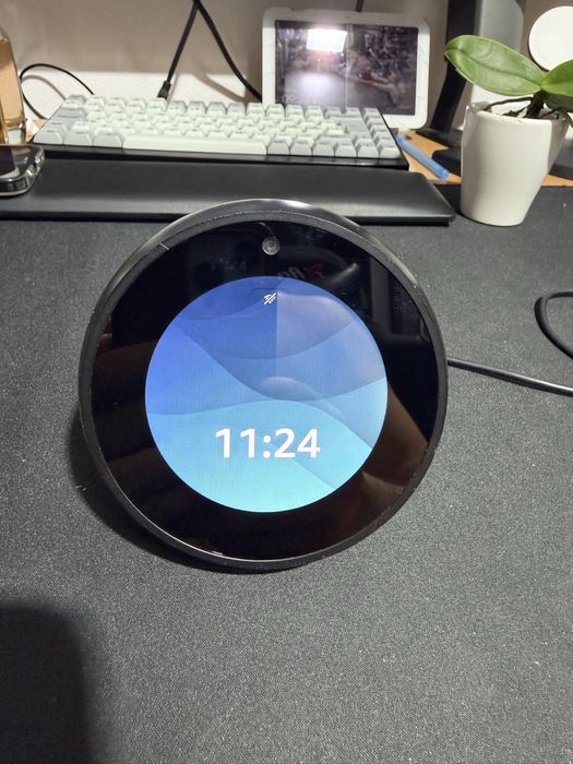 Boxa inteligenta Amazon Echo Spot