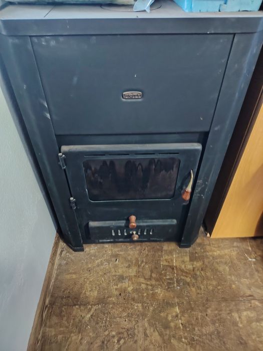 Камина Прити с водна риза 23