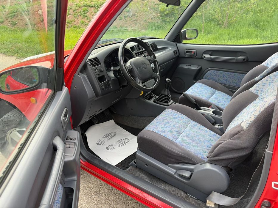 Toyota RAV4 / 4x4 benzina