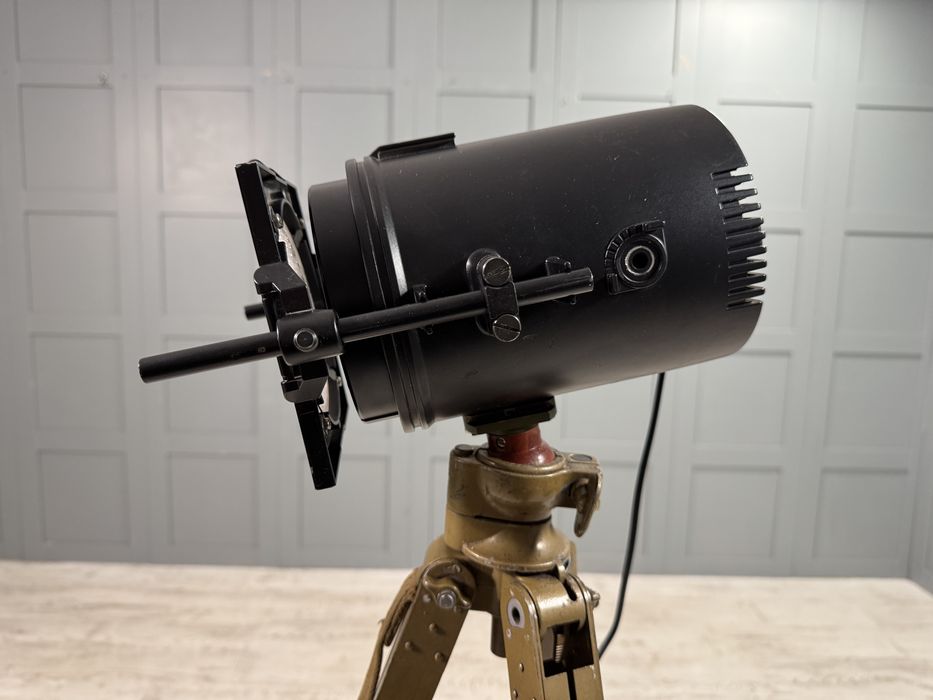 Лампион в индустриален стил - прожектор Р471