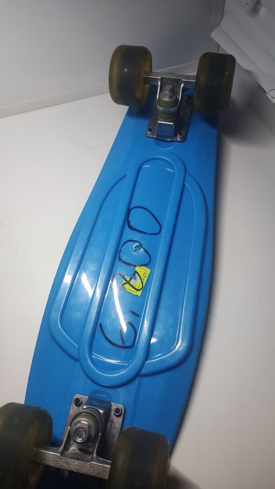 Скейт.          .