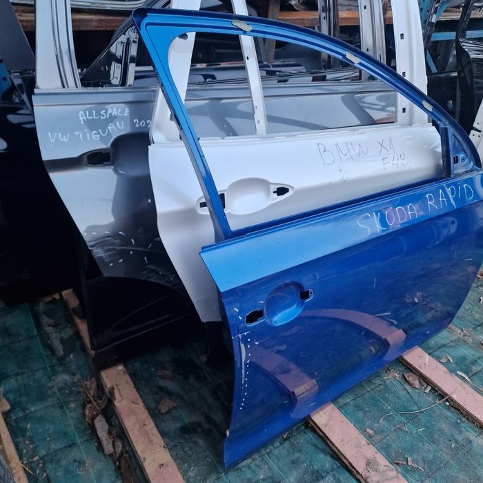 Skoda Rapid 2012-2019 предна дясна врата