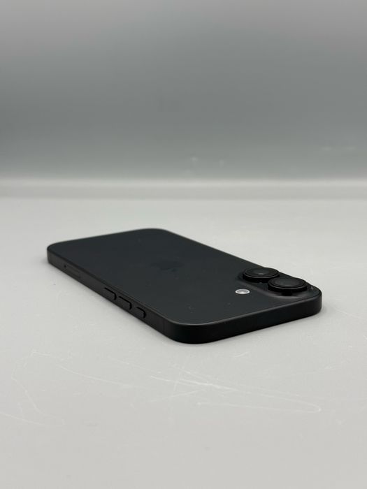 iPhone 16 | 128 GB | Baterie 100% | 2 Cicluri | MDM | Black | NOU