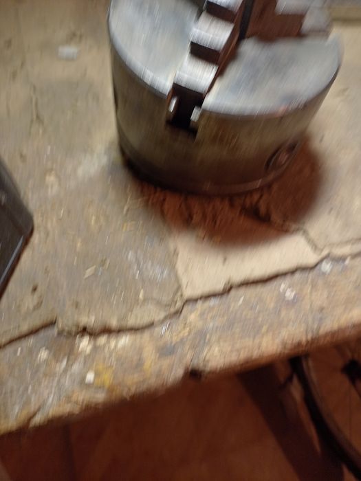 продам токарный  патрон