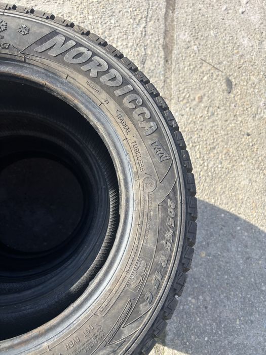 Anvelope 205/65 R 15C