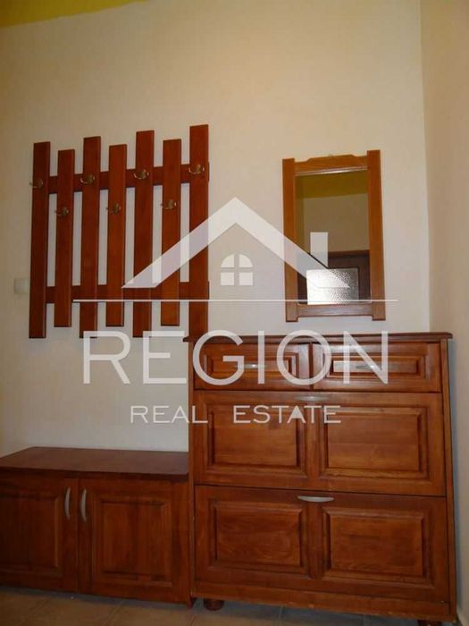 Дава се под наем Двустаен апартамент в Варна, Цветен квартал - 62 кв.м за 433.5 € - Снимка #3