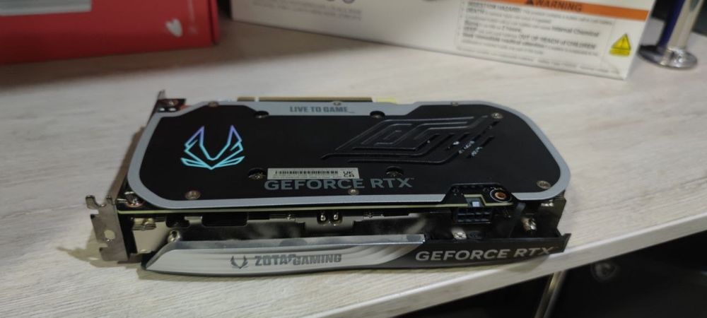 Zotac gaming  Rtx 4060Ti  8gb  128bit ddr6