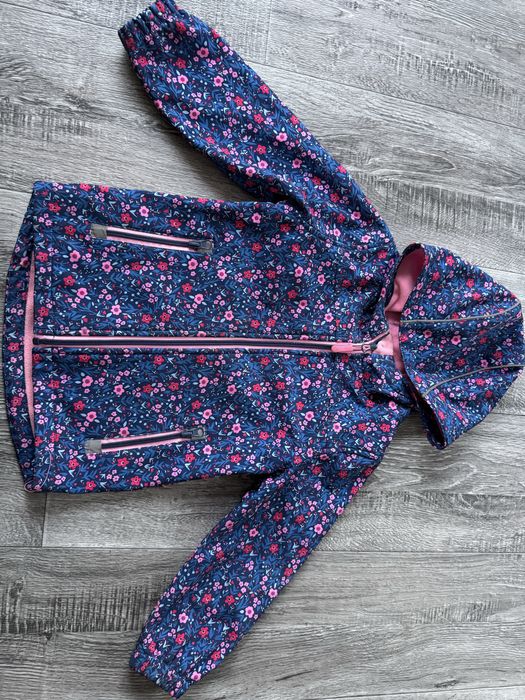 Куртки детские на девочку