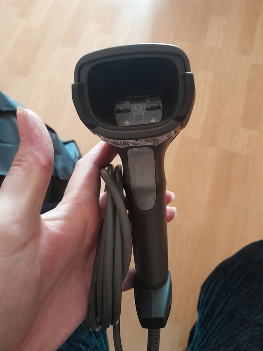 Продам сканер для штрих кодов