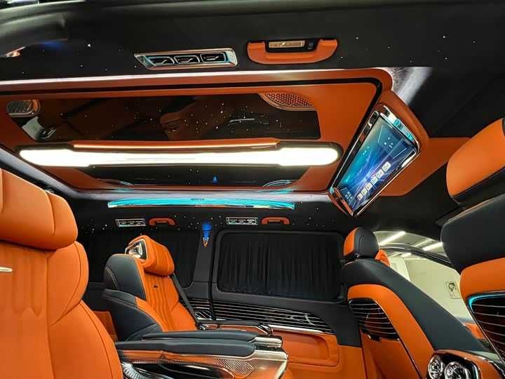 Mercedes Benz V-class V300L