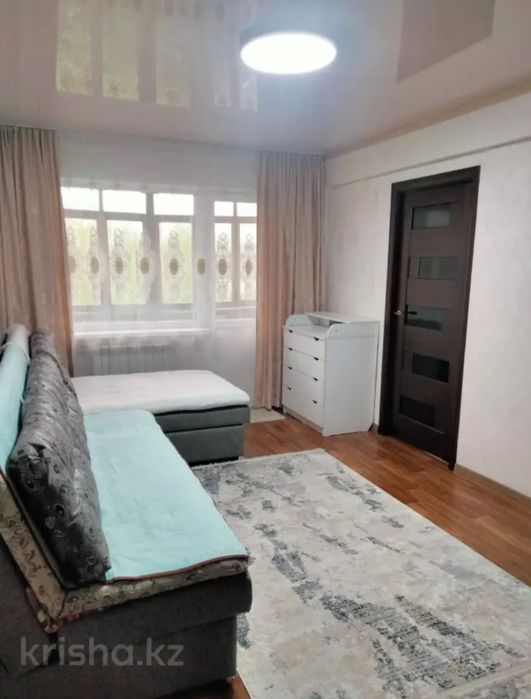 Продам двухкомнатную меновное