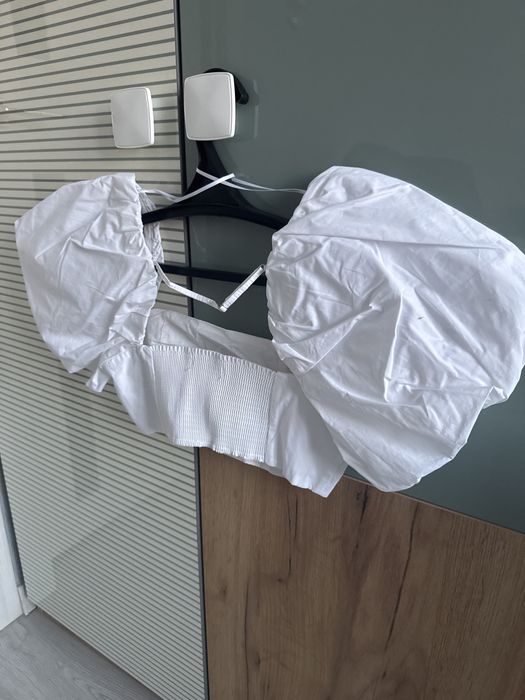 Топ для девушки GJ