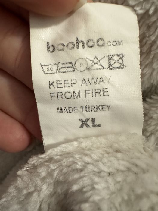 Есенно яке с ватирана страна