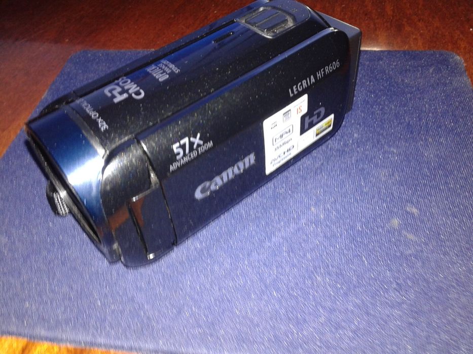 Видео камера Canon