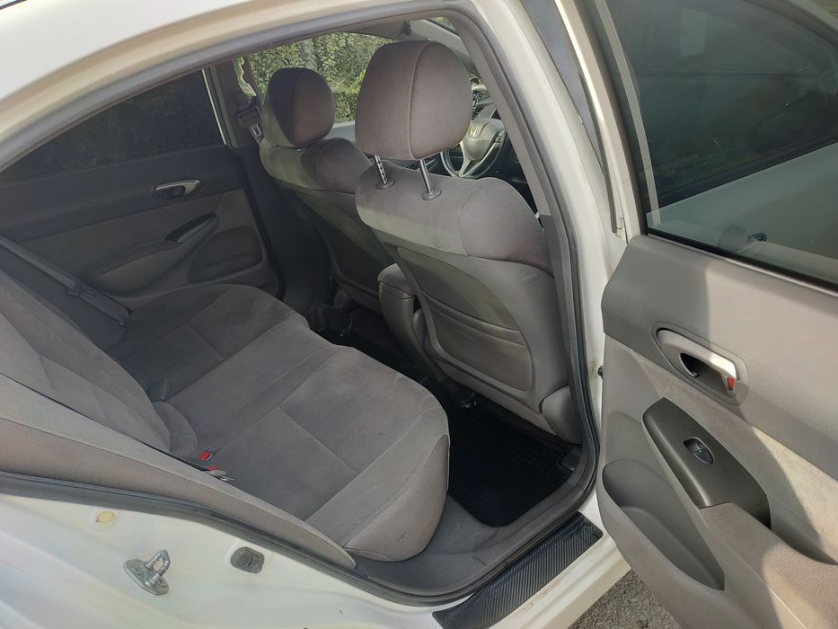 Honda Civic 8 automata