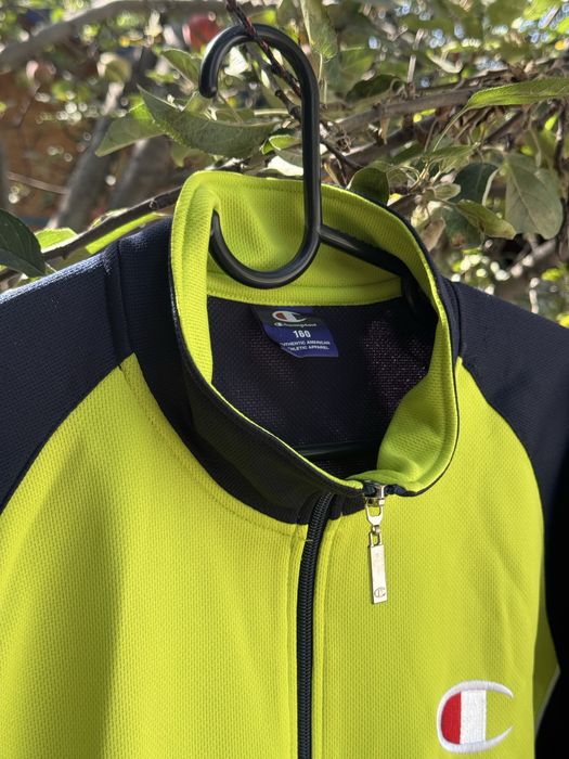 Куртка М Champion