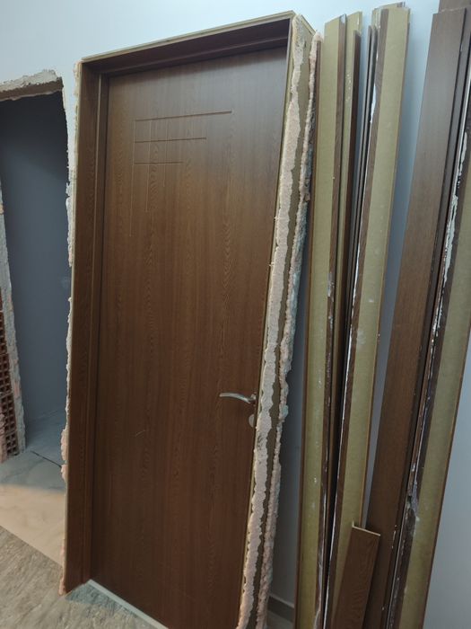 Интериорни врати