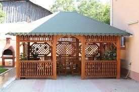 Foișoare moderne din lemn