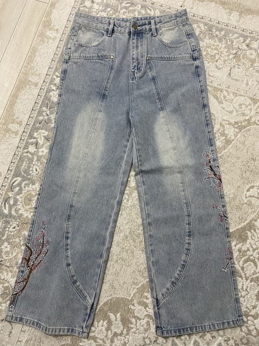 Продам джинсы новые