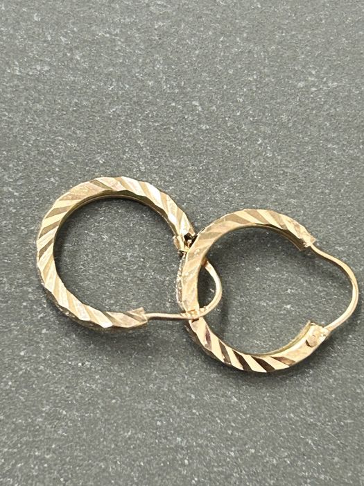 Серьги по 50000 за грамм