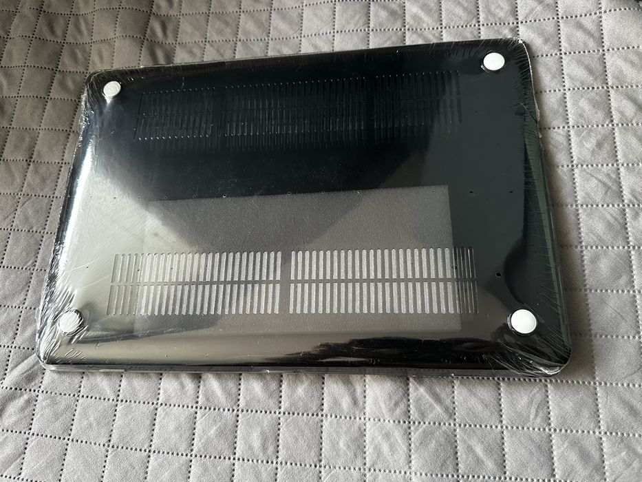 Кейс за MacBook 15
