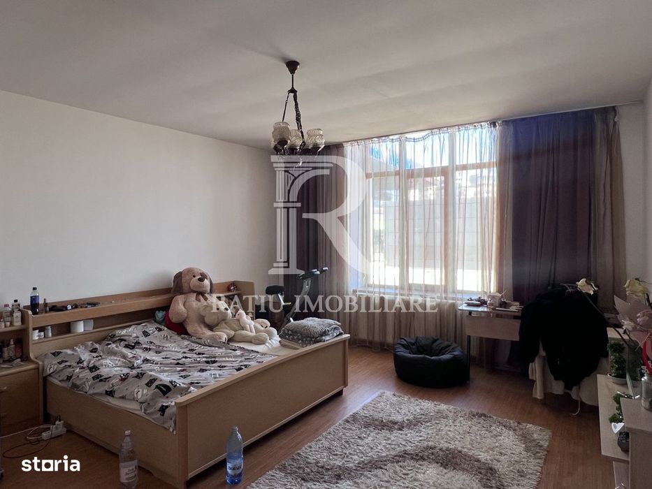 Apartament cu 3 camere | Oradea Plaza | Centru Civic | Oradea