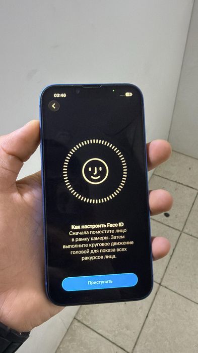 IPhone 13  көк түсте