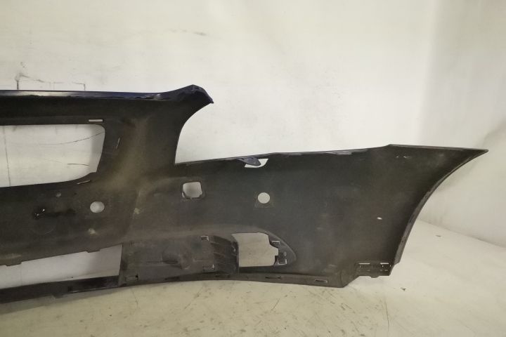 Предна Броня Оригинална С Датчици И Измиване В Добро Състояние Волво С