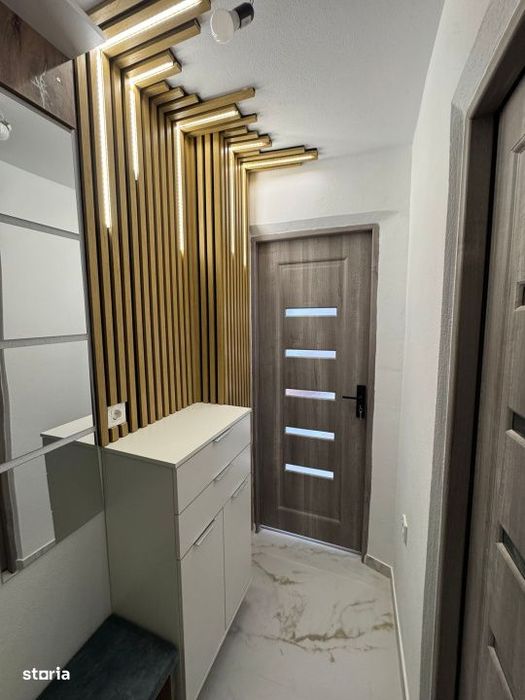 Apartament 2 camere, et 2/4 Filiasi , Ultrafinisat