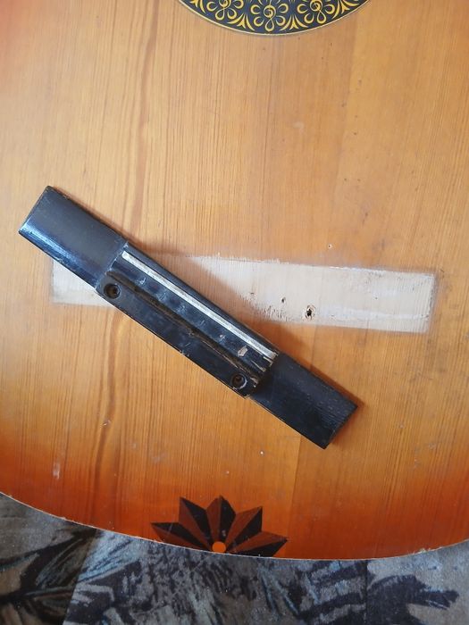 Китара за ремонт