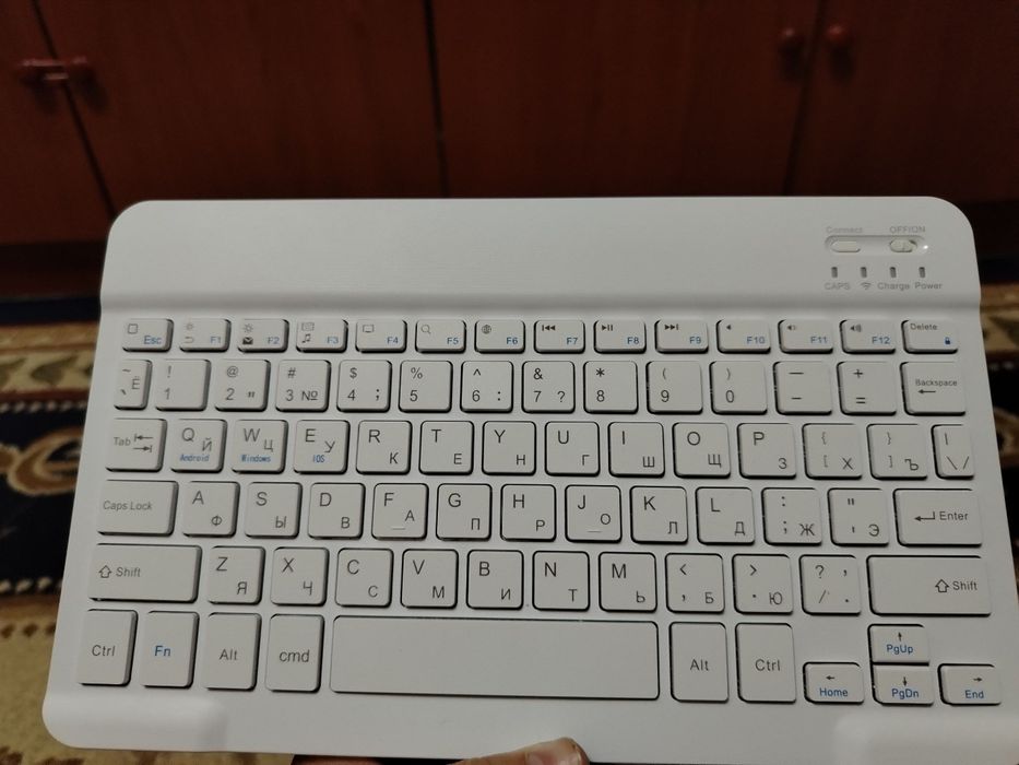 Продаётся клавиатура