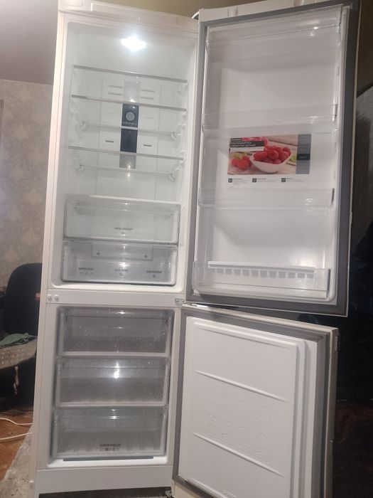 Продам холодильник