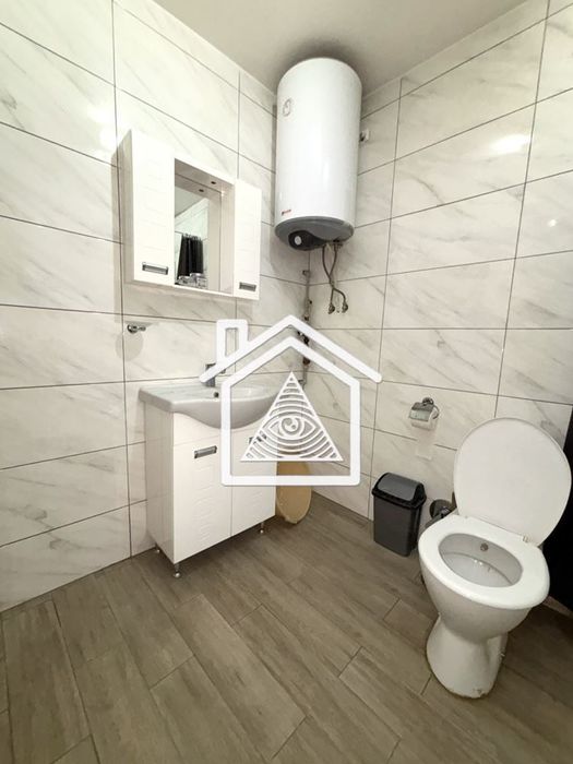 Продава се Двустаен апартамент в Пловдив, Младежки Хълм - 53 кв.м за 2076 €/кв.м - Снимка #1