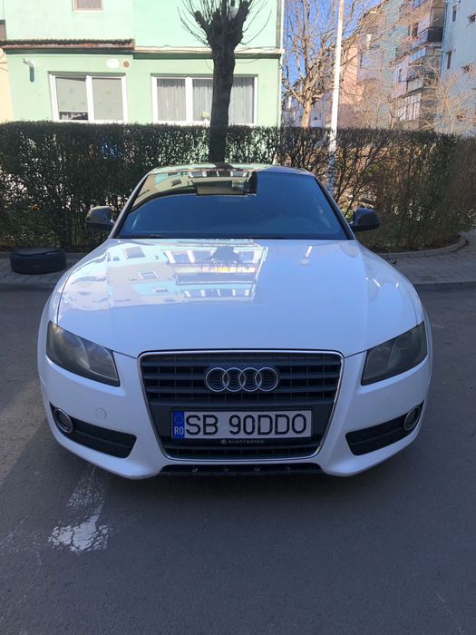 AUDI A5 An fabricatie - 2009 diesel  motor 1998 cm 170 cp pret 5800€