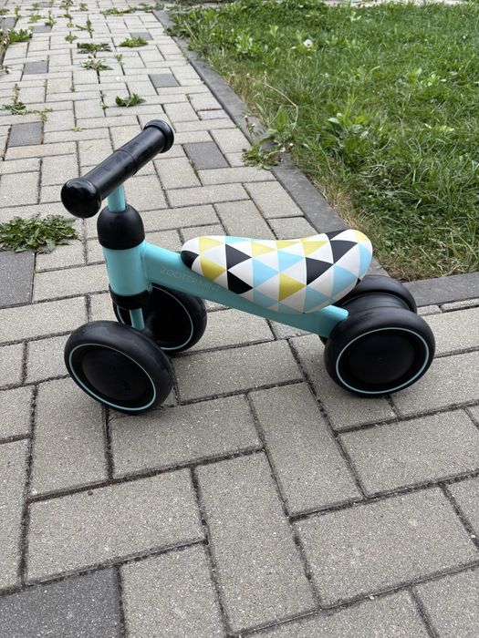 Bicicletă fără pedale Zopa, stare bună, 18-24 luni