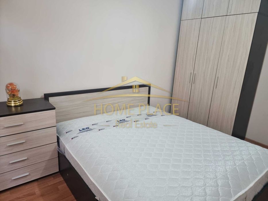 Дава се под наем Тристаен апартамент в Варна, Център - 55 кв.м за 558.45 € - Снимка #3