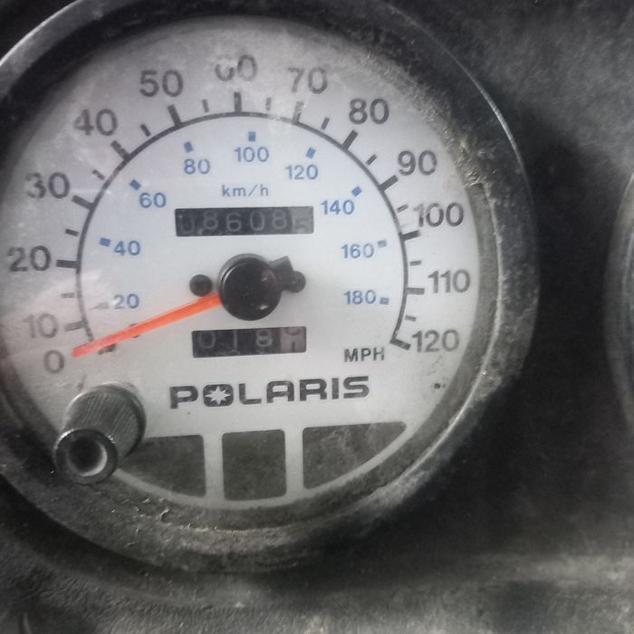 Снегоход  Полярис