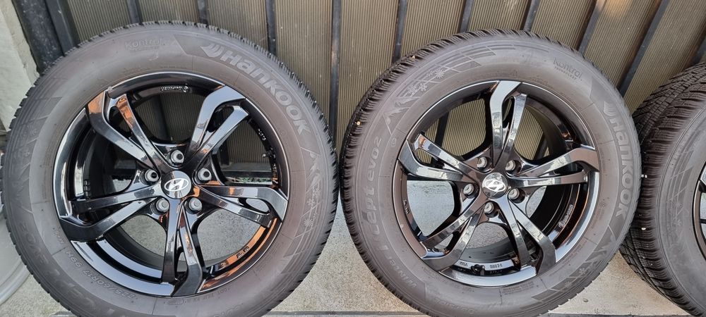 Jante r 17 hyundai tucson anvelope iarna 215 60 17