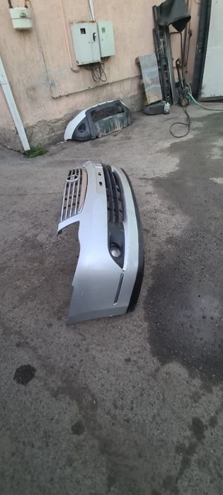 Продам Бампер Nissan Almera