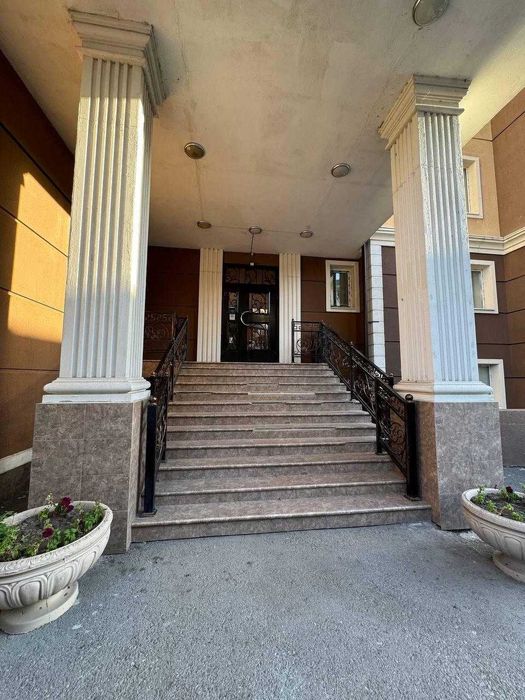 Продам однокомнатную квартиру в центре города