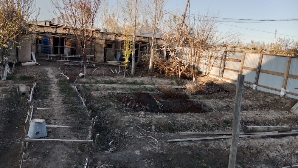 Частный дом, за линией