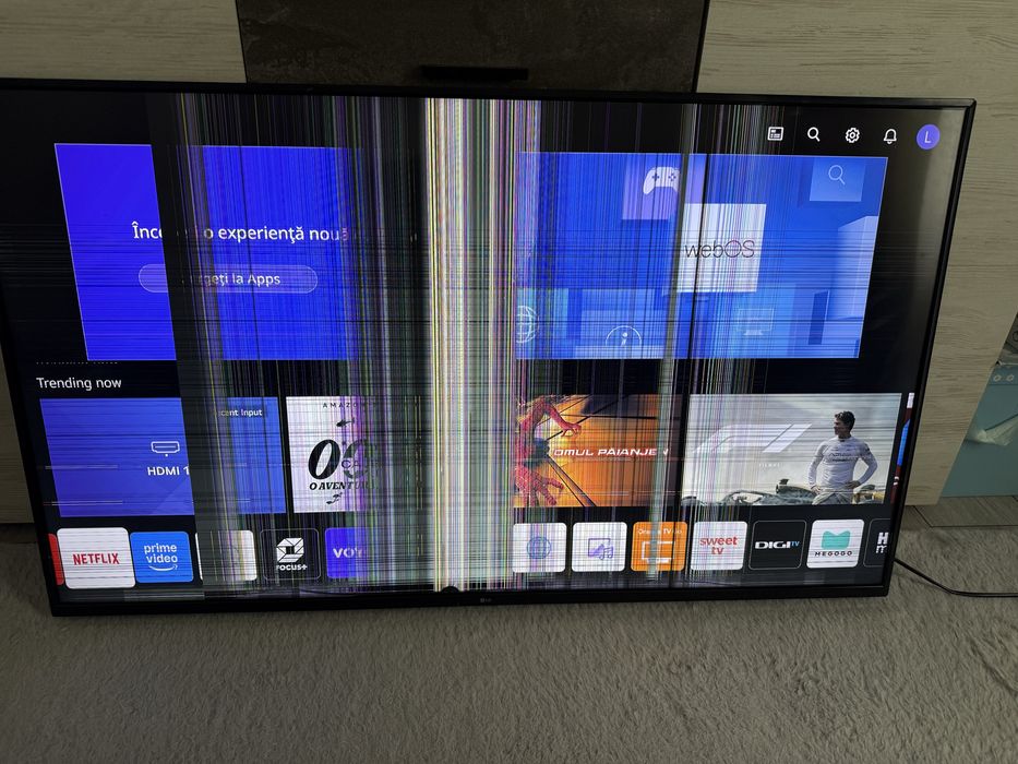 Televizor LG 50UQ7003